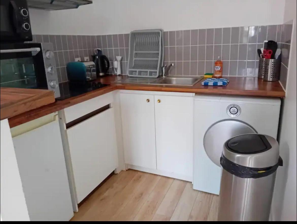 Un Appartement Dans Un Chateau Deauville Extérieur photo