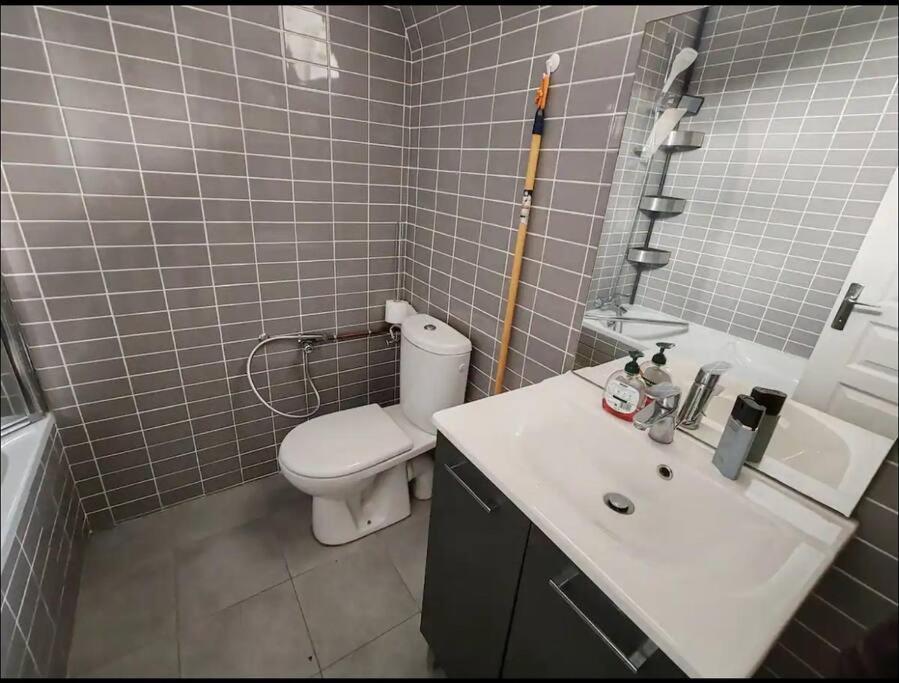 Un Appartement Dans Un Chateau Deauville Extérieur photo